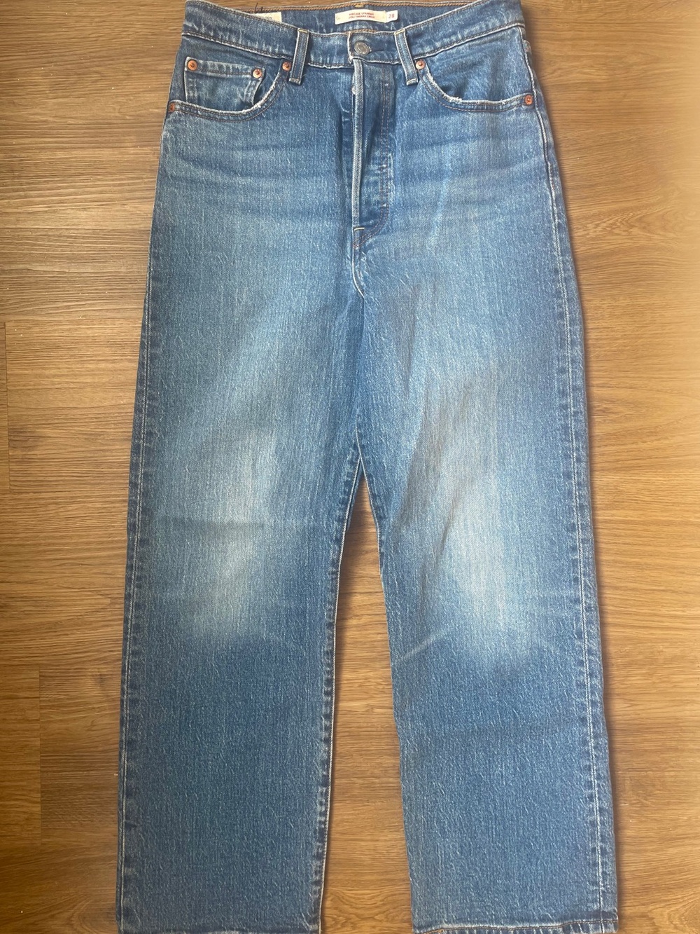 Levi's Ribcage Straight - Picture 2 of 6